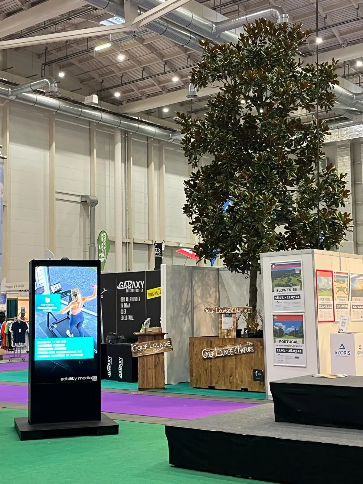 Golf Lounge Hamburg presents innovative golf services
